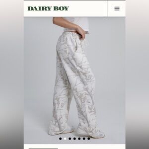 dairy boy sold out sweatpants never worn brand new